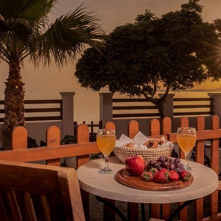 Villa Elizabeth - Seafront Classic Villa! อาร์กาซี ภายนอก รูปภาพ