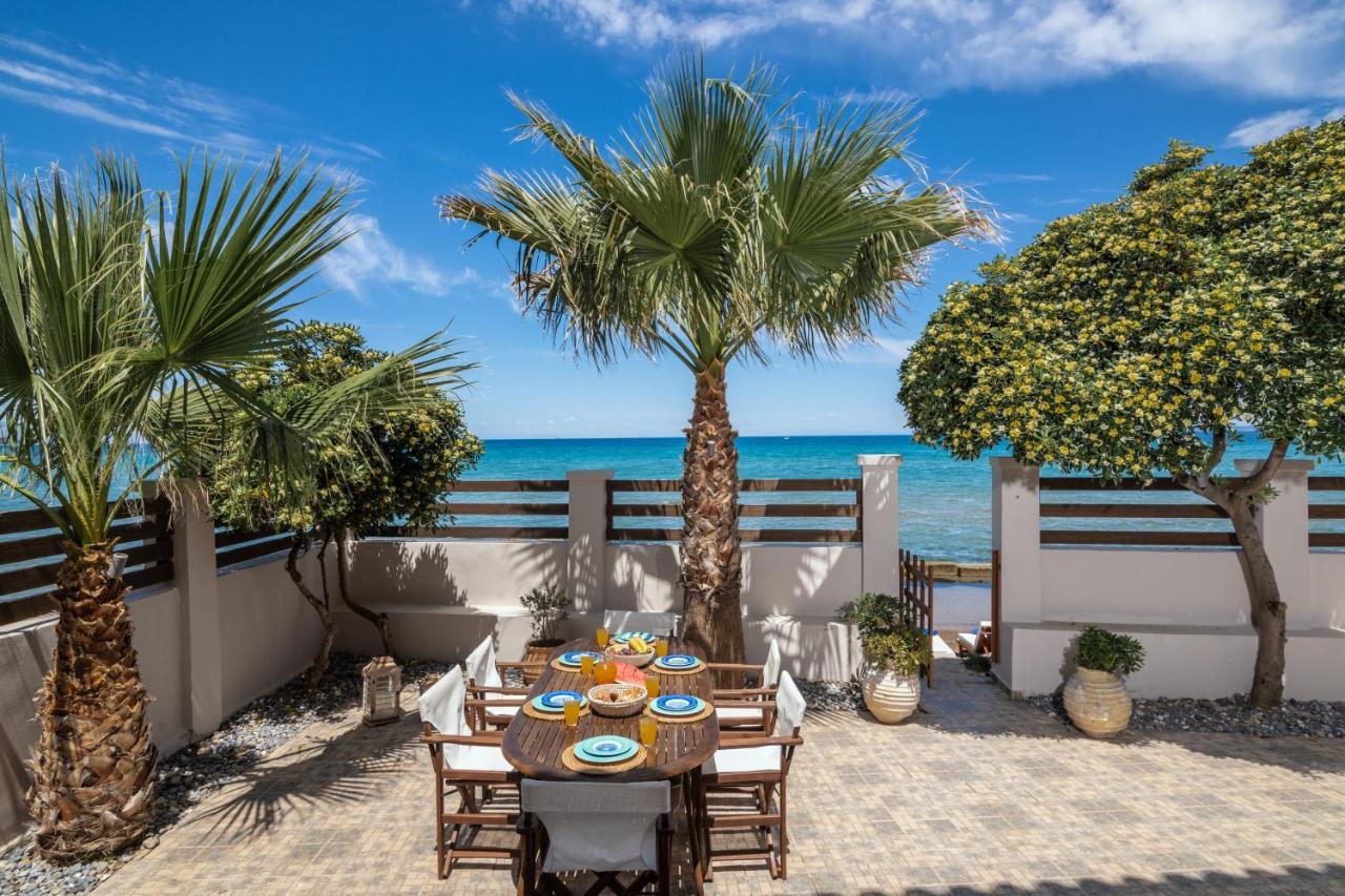 Villa Elizabeth - Seafront Classic Villa! อาร์กาซี ภายนอก รูปภาพ